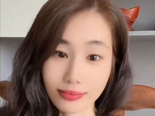 LeslieYi