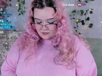 My name is Lily im cute and BBW girl from Poland
