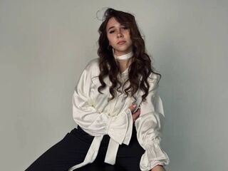 naked girl with webcam masturbating DayleJageman