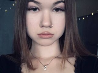 hot cam girl masturbating with dildo JerryBlechman