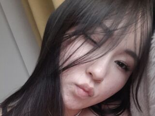 naked webcamgirl picture LauriMoradel