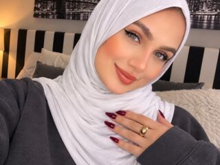 cyber sex chat room LuciaLyone