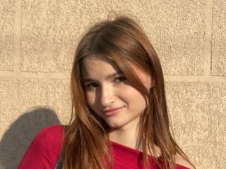 webcamgirl live sex MadelynWealer