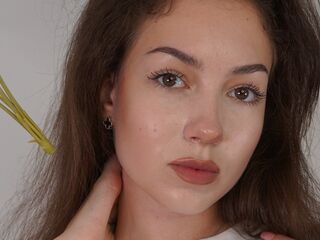 naughty cam girl masturbating with dildo StarrAgustine