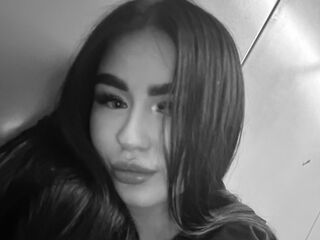 shaved pussy webcam YevetteStreeper