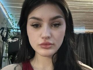 camgirl masturbating with dildo ZonaLavender