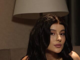 girl cam live OssieZoumis