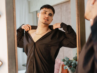 LutherAreola