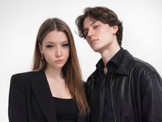 couple fucking in front of webcam LeoAndMira