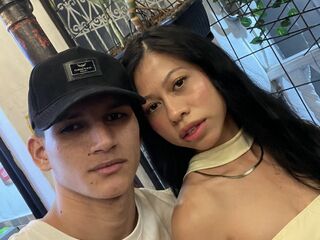 live webcam couple blowjob SophiAndJack