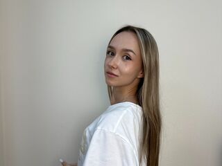 naked cam girl AislyBride