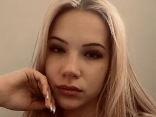 free sexcam AletaKunde