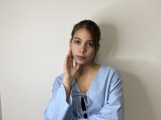 sexy camgirl live AlishiaCowlin