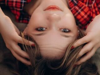 hot strip tease web cam AnnAmour