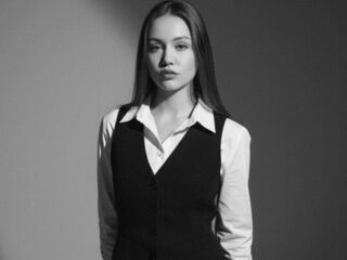 camwhore spreading pussy ArianeRovell