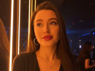 naked girl with cam AriannaEmziah