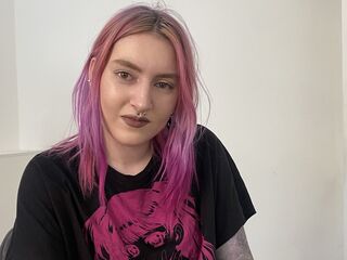 naked cam girl masturbating BonnieRide