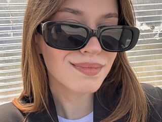 chat room live sex show BonnieWalton