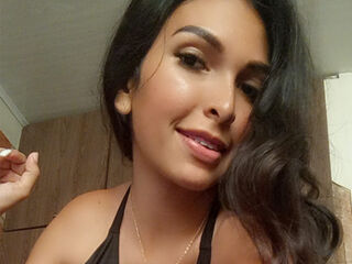 fingering girl cam BrendaMontecarlo