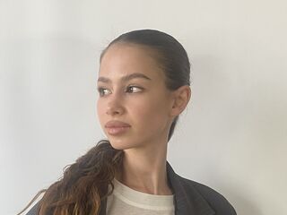 hot cam CarlynKernell