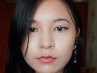 cam girl playing with vibrator CharlenaSoda