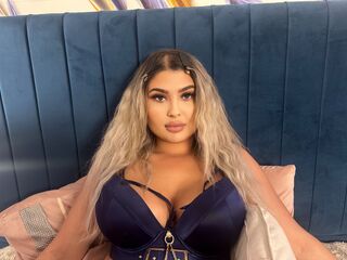 hot naked webcam girl ChloeBellamie