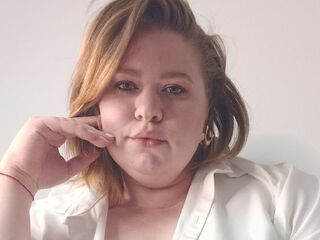girl webcam show ChloeThru