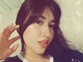 cam strip tease ClaireThomas