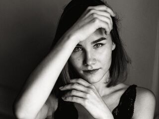 naked ClareFlorence