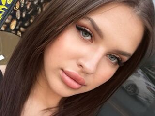 naked cam girl masturbating CoraLennox