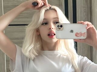 hot strip tease webcam CourtneyAdamo