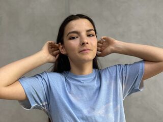 jasmin CweneGrayer