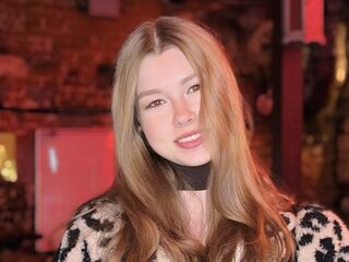 adult webcam chat room DainaThroneberry