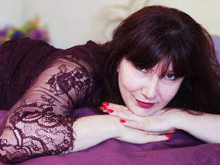 Kinky webcam girl DianaGutenberg
