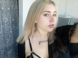 hot strip tease webcam DinahSalimas
