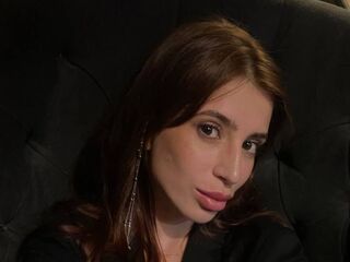 cam girl masturbating with dildo DonnettaKottman