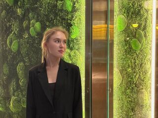 adult webcam chat EdaNoreikaite