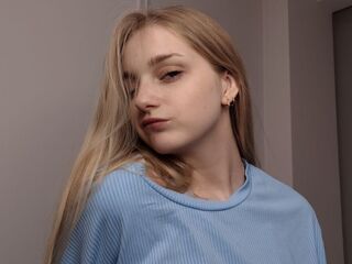nude camgirl pic EdinaBurtt