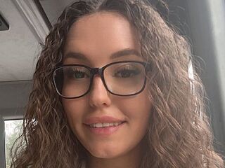 camgirl masturbating ElanorSiefke