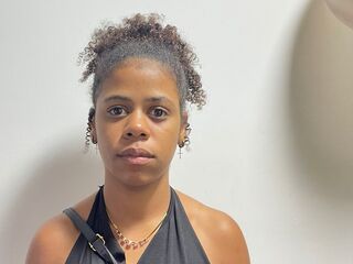 hot cam girl masturbating with dildo EmaVallerin