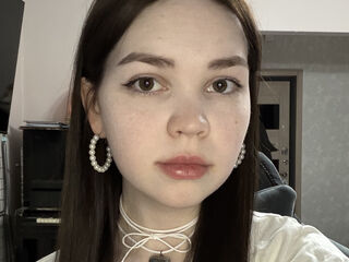webcamgirl EmilyCarler
