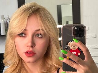 cam girl showing pussy EmilyCarles