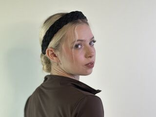 chatrubate cam girl EvetteHilado