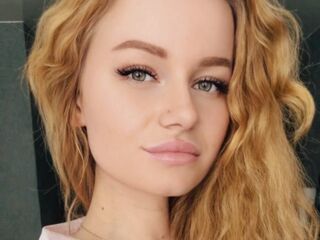 naked camgirl FaridaDos