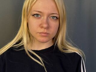 naked girl with webcam masturbating HerthaWiggen