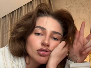 free web cam chat HippieChristie