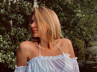 hot girl InaStark