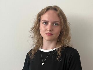 fingering camslut IsabellaBegin