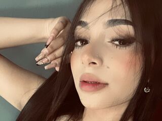 camgirl shaving pussy IsabellaVerona