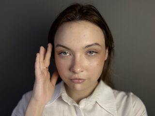 fingering camwhore JaniceChambers